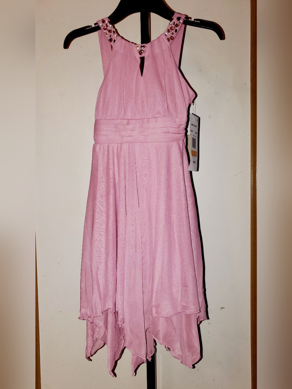 Rare Editions Pink Beaded Neckline Chiffon Party Dress NWT Size: 7